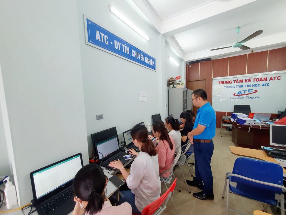 Hoc tin hoc van phong tai Thanh Hoa Hoc tin hoc van phong tai Thanh Hoa Ai không có mục đích thì không thể tìm thấy niềm vui trong bất cứ công việc gì.Nếu bạn đi làm chỉ đơn giản để c