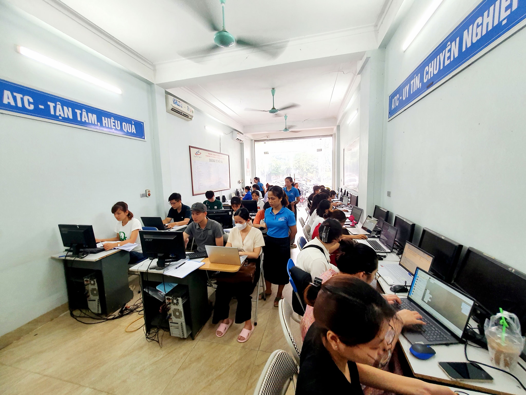 Học kế toán tổng hợp tại Thanh Hóa Trong quá trình hoạt động kinh doanh, có những trường hợp phát sinh ngược làm giảm trừ doanh thu, chi phí, thuế các loại…